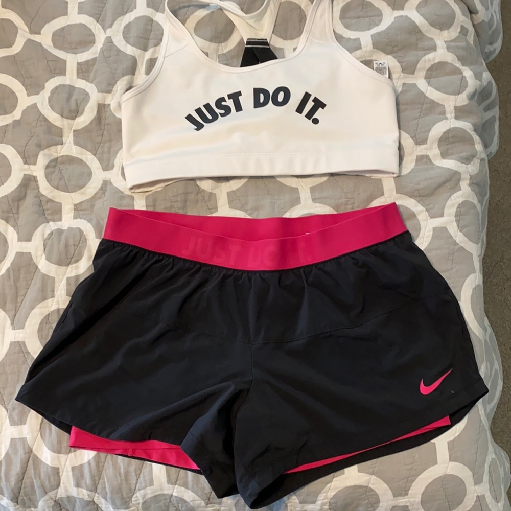 Nike exercise bundle Sz L pink running shorts